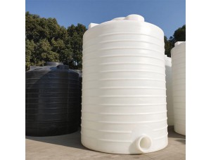 化學(xué)品儲(chǔ)罐